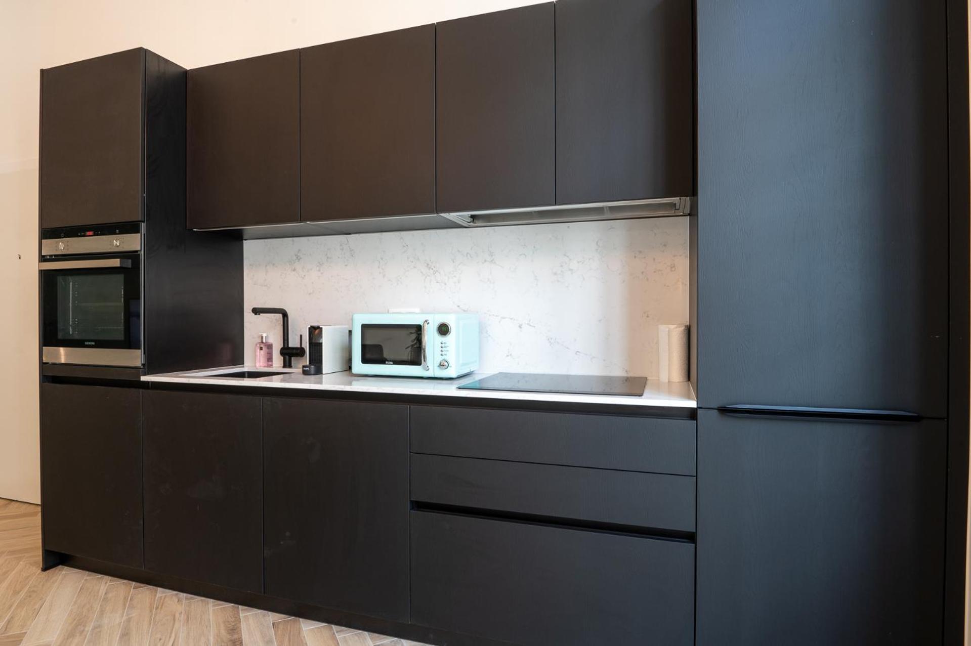 Beautiful Renovated Apartment In An Authentic Building 오스텐드 외부 사진