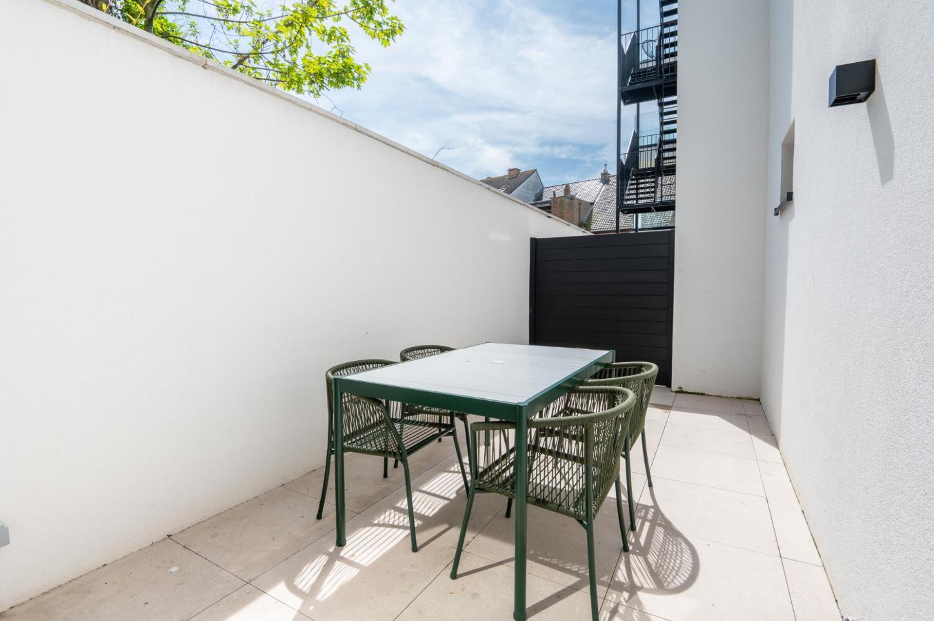 Beautiful Renovated Apartment In An Authentic Building 오스텐드 외부 사진