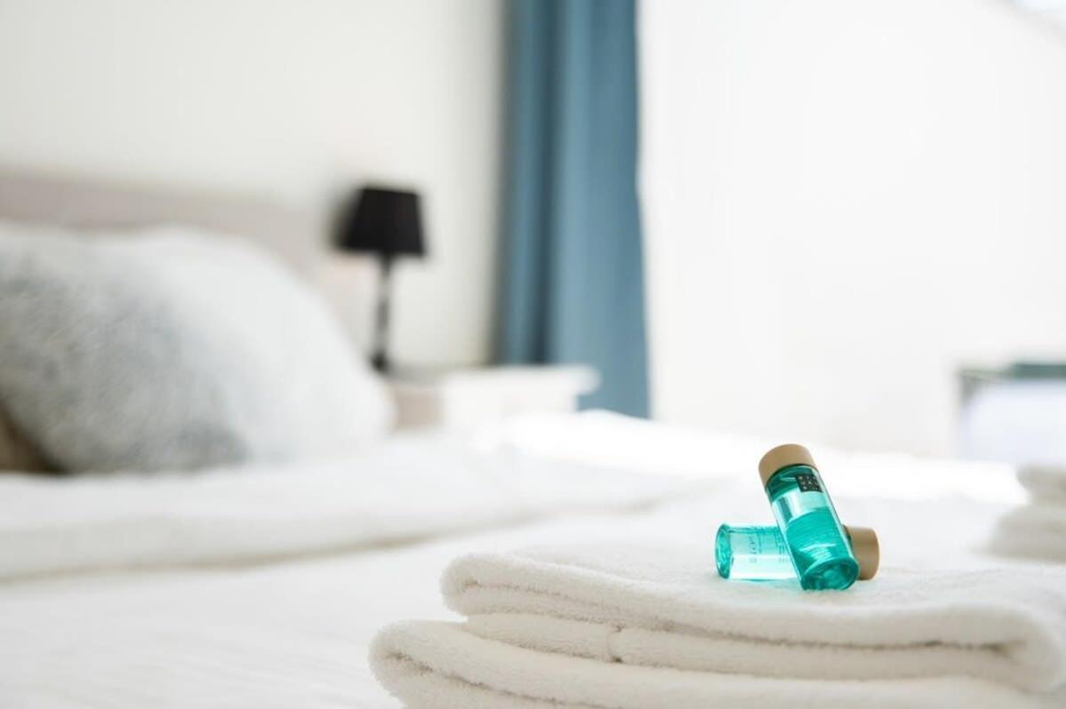 Beautiful Renovated Apartment In An Authentic Building 오스텐드 외부 사진